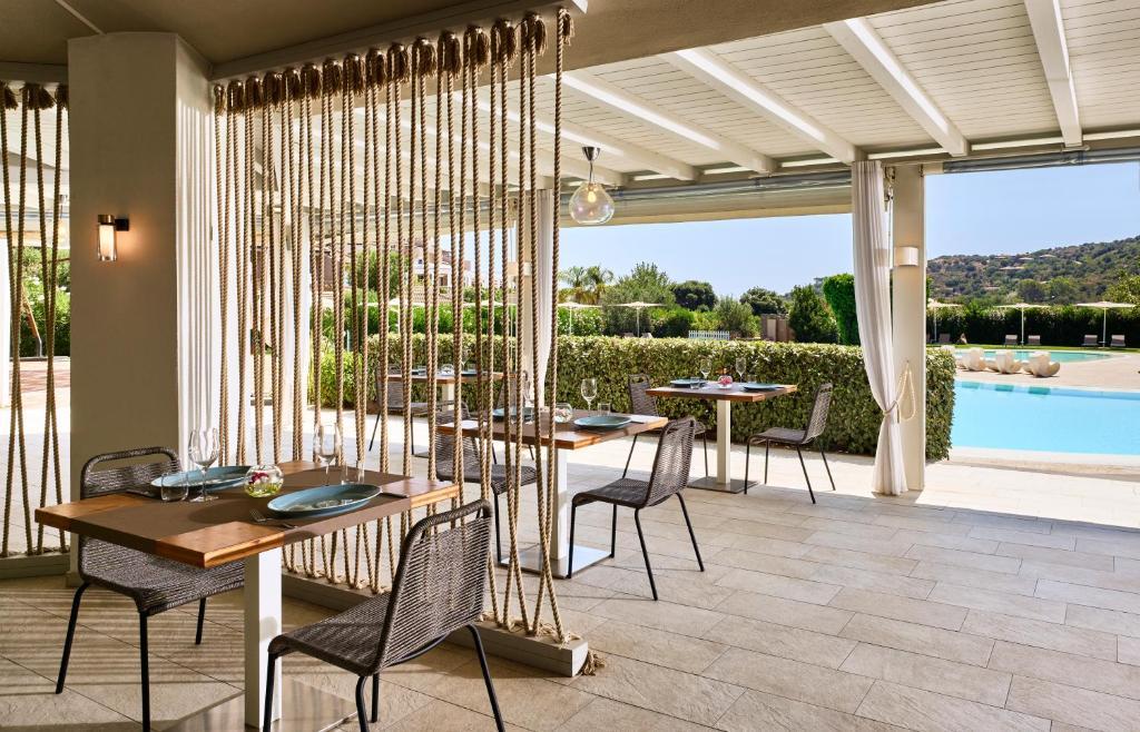 Conrad Chia Laguna Sardinia Domus De Maria Exterior photo