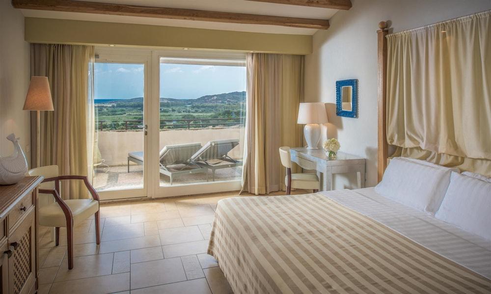 Conrad Chia Laguna Sardinia Domus De Maria Exterior photo